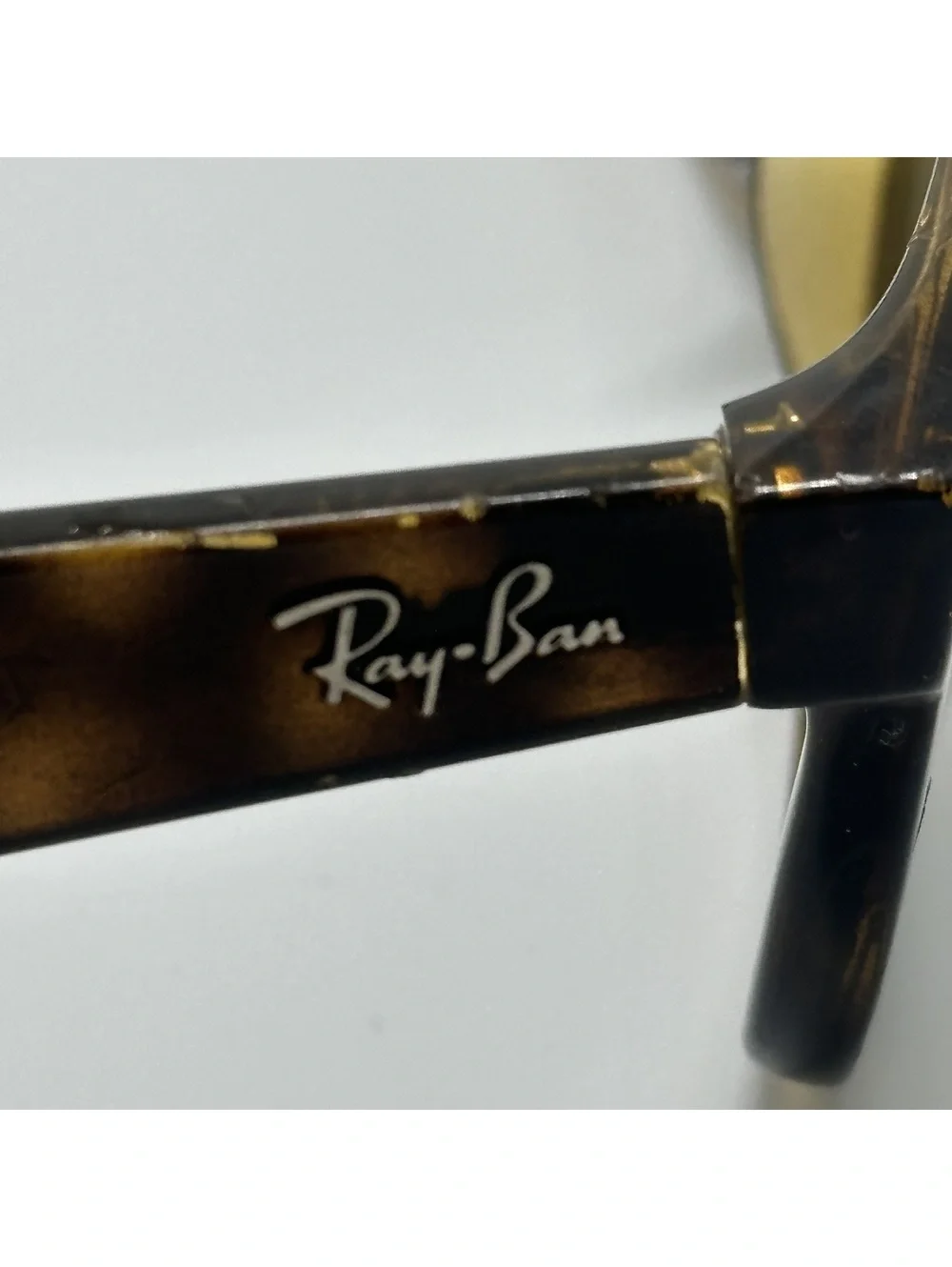 Ray-Ban RB 2132 New Wayfarer Tortoise Polarized Sunglasses with Case